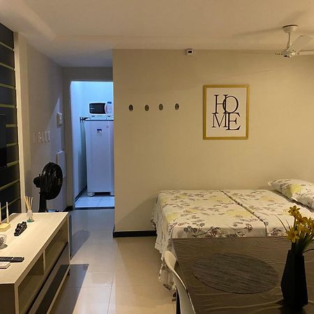 Flat Aju - Um Jeitinho Especial De Se Hospedar Em Aracaju. Uma Verdadeira Suite Master Todo Mobiliado No Capricho So Para Voce. Екстериор снимка